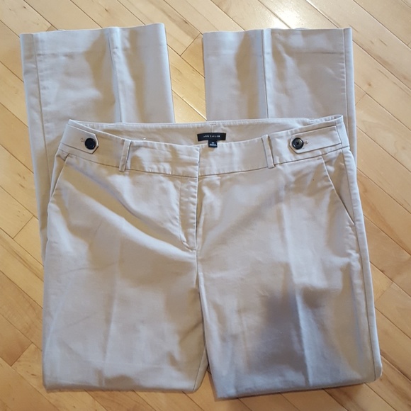 Ann Taylor Pants - Ann Taylor Very Flattering Pants